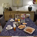 Bed & Breakfast Au Cerf Blanc Parentale Les Eyzies