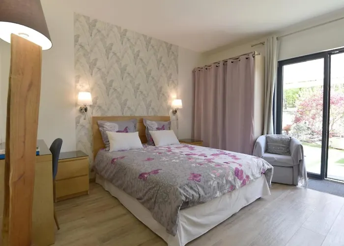 Au Cerf Blanc Parentale Bed and breakfast